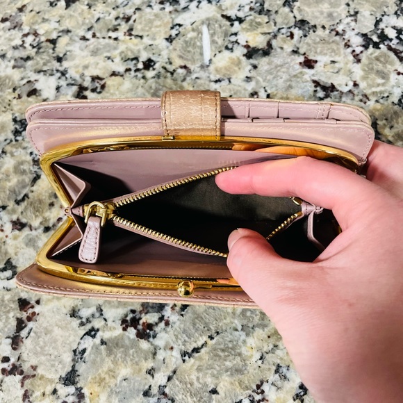 MIU MIU Alligator Style Large Wallet 💯AUTHENTIC - Picture 9 of 15